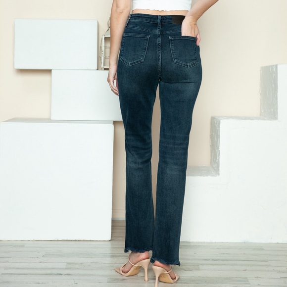 NWT Judy Blue PLUS + REG Size Burning Down Button Fly Raw Hem Straight Leg Jeans - Picture 7 of 9